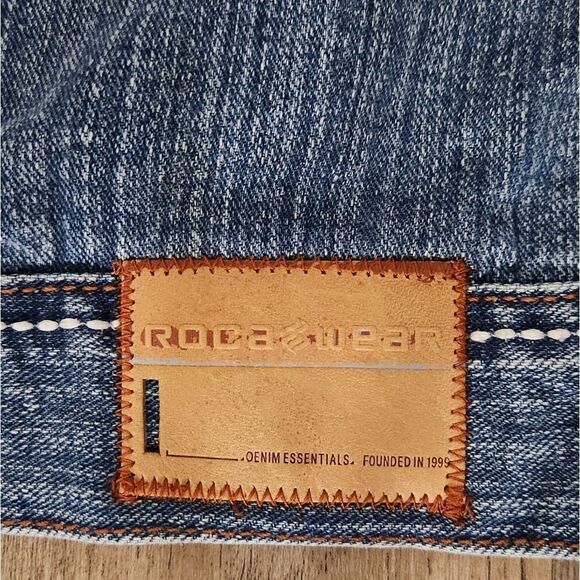 Vintage Rocawear Denim Jacket size 2XL - Picture 5 of 7